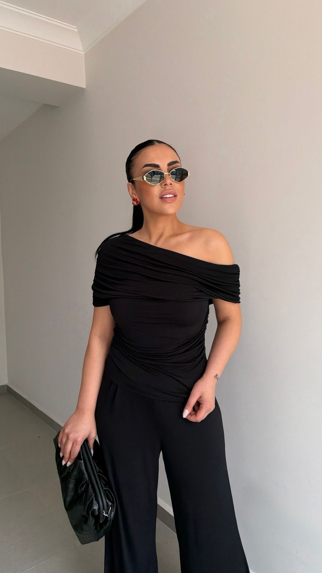 KAYIK YAKA BÜZGÜLÜ BLUZ TAKIM — görsel 9