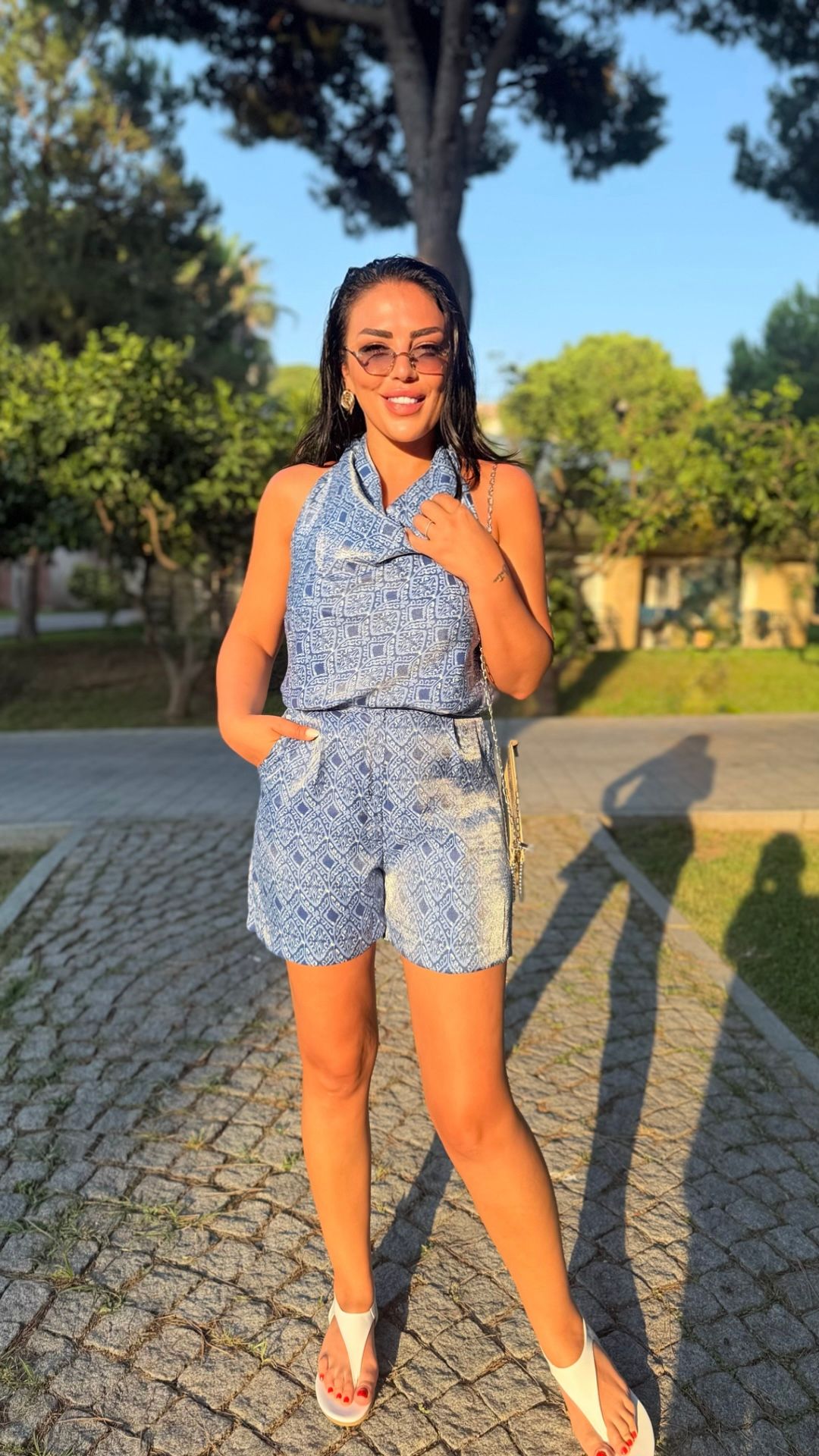 SATEN BOYUN DETAY BLUZ ŞORT TAKIM