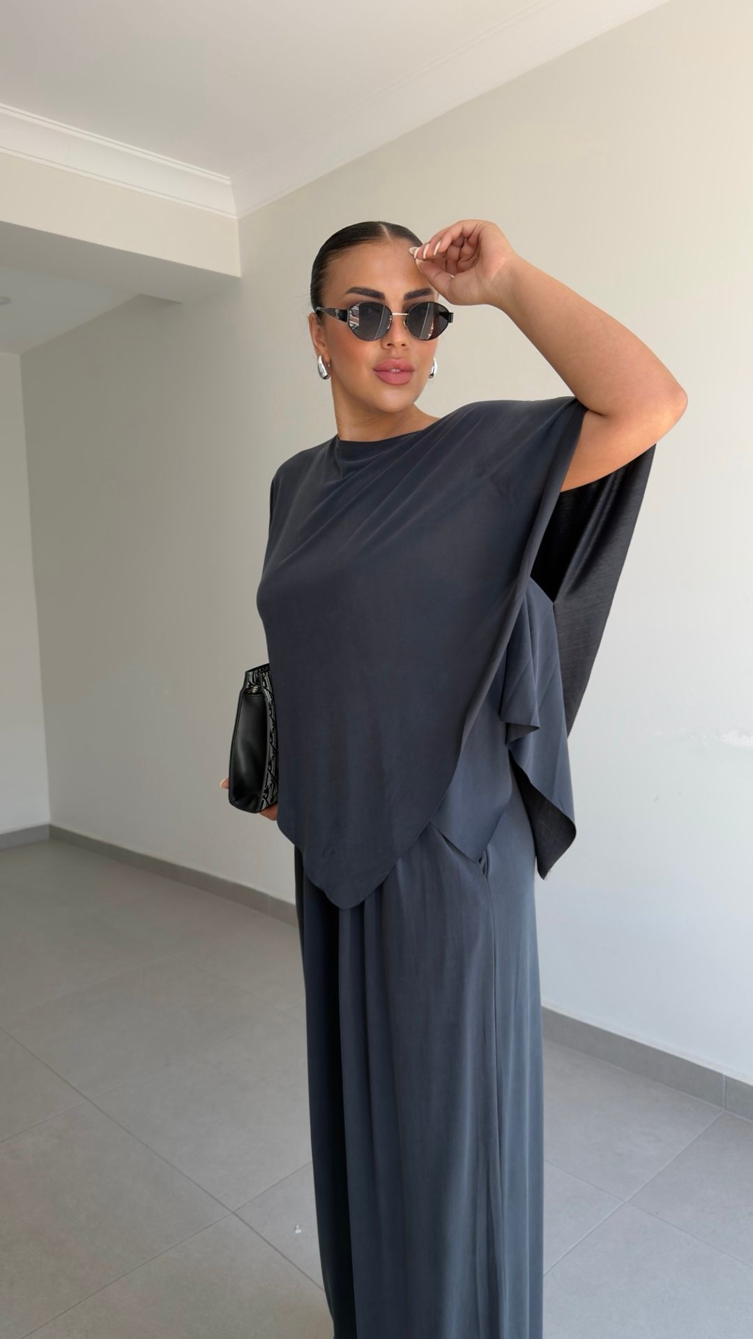 OYSHO KUMAŞ ASİMETRİK KESİN BLUZ PANTOLON TAKIM