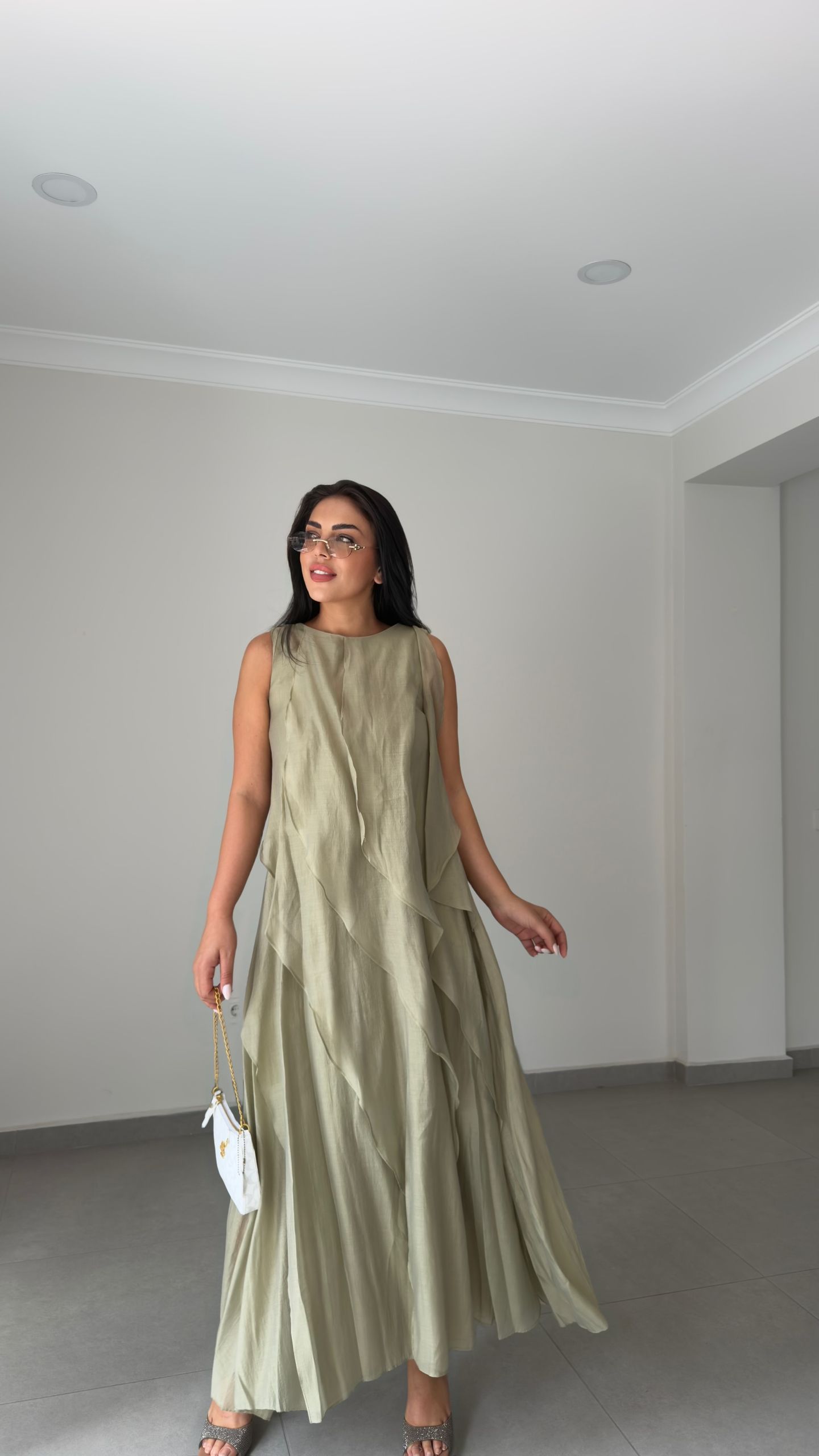 ÖN KAT DETAY ELBİSE — görsel 9