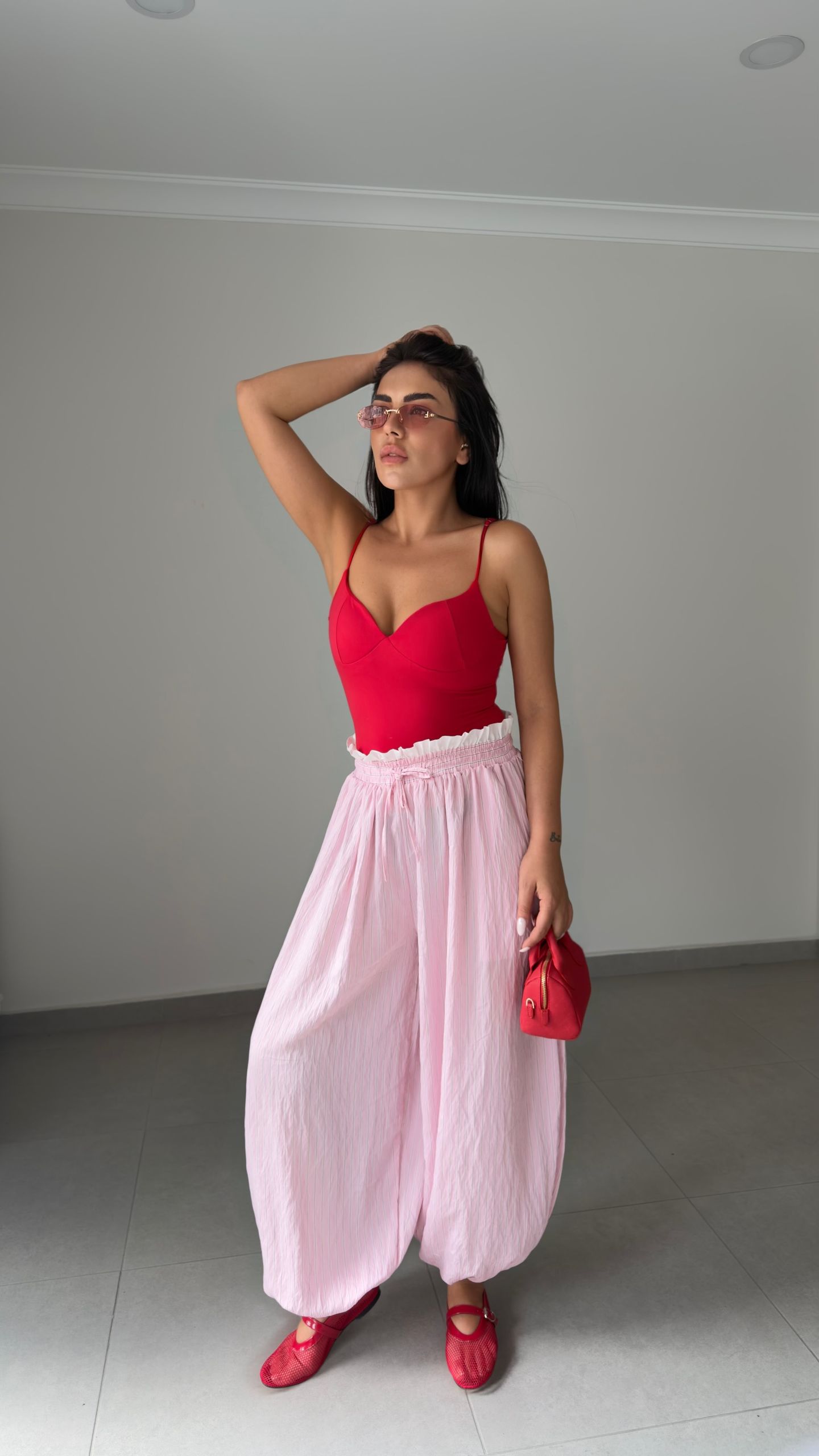BEL DETAY ÇİZGİLİ ŞALVAR PANTOLON — görsel 8